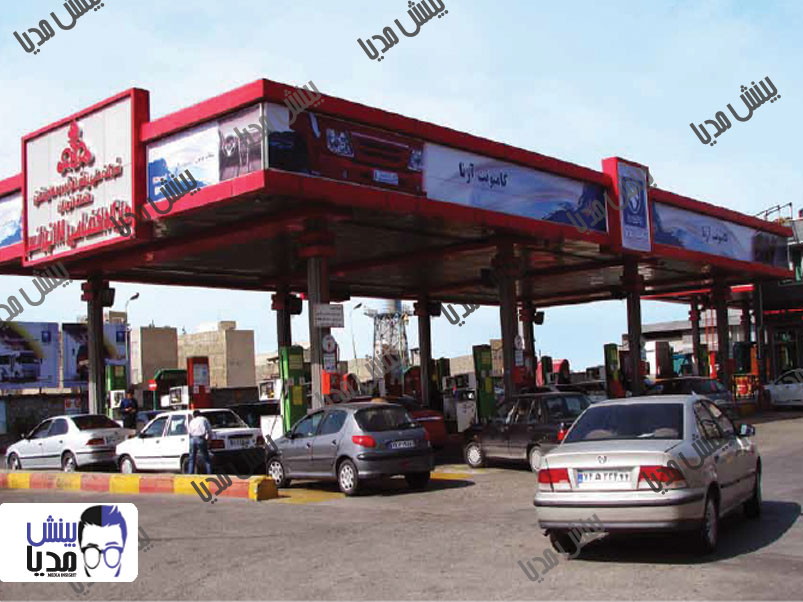 تابلو پمپ بنزین تهرانسر سه طرف سایبان بنزین و 4 تابلو